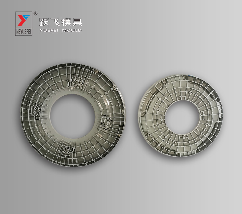 How can mechanical seals play a role in sealing?